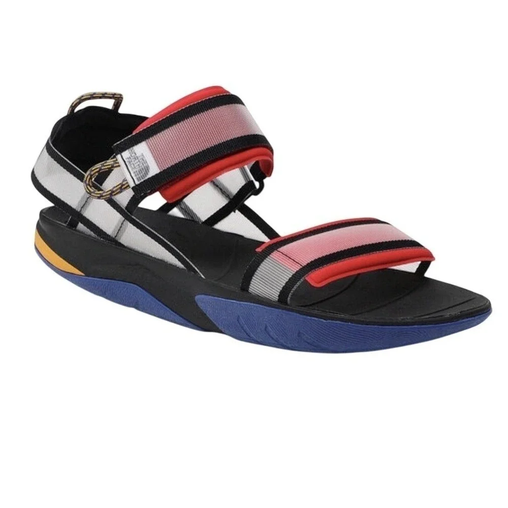 The North Face Men's‎ M Skeena Sport Sandal  TNF Red/Black Size 12 New